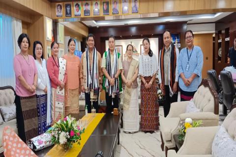 APSCW 6th Commission team meeting with Hon&#039;ble Chief Minister, Hon&#039;ble WCD Minister and Special Secretary WCD at CM Office on 25